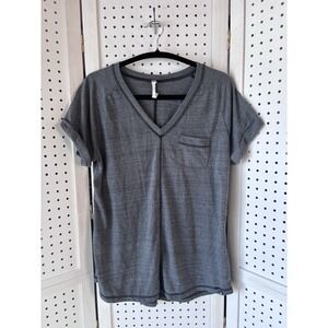 Eastern Mountain Sports Women's Lg Polyester Gray V Neck SS Pocket Tee Shirt